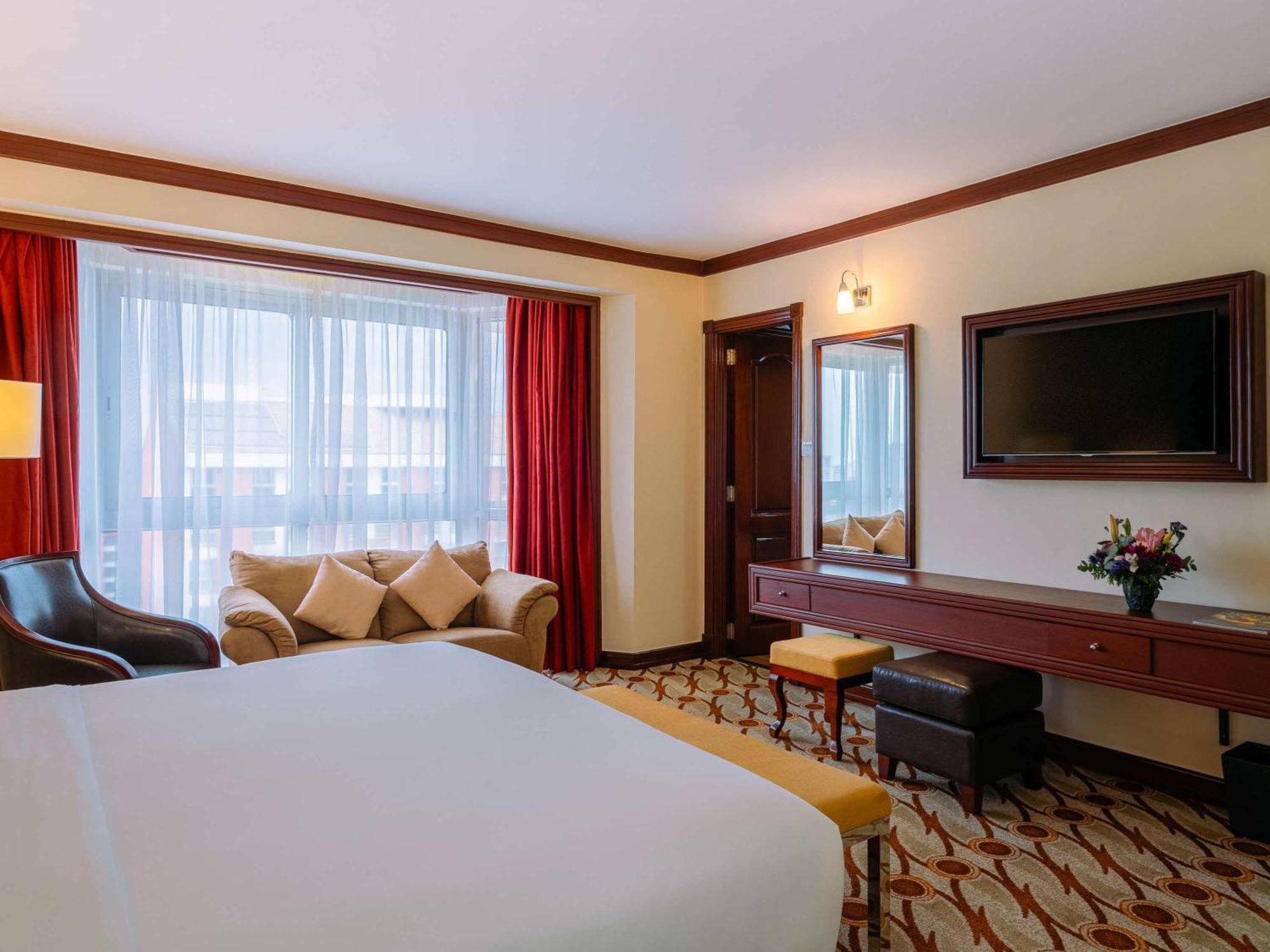 Moevenpick Hotel & Residences Найроби Экстерьер фото