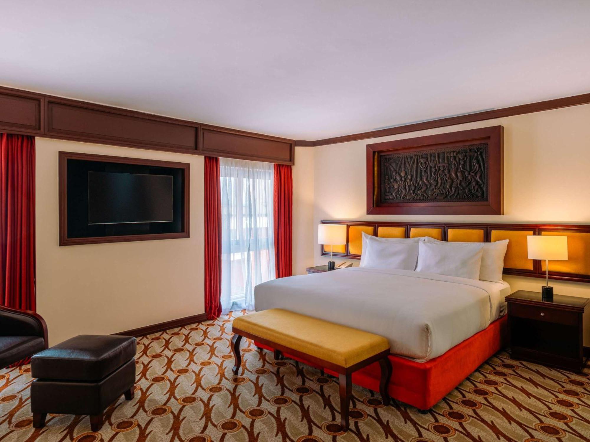 Moevenpick Hotel & Residences Найроби Экстерьер фото